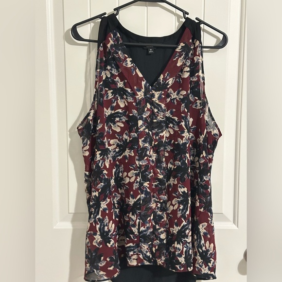 Vera Wang Tops - Vera Wang Floral Sleeveless Top - 1X